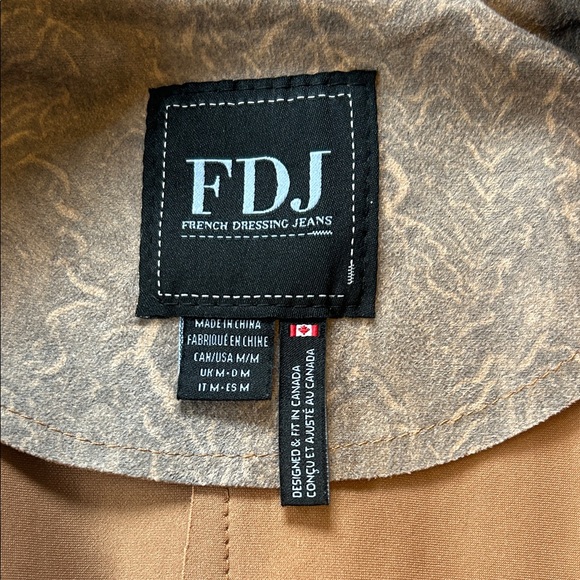 Sleeveless Taupe Floral Long Vest with Pink Rose Detail - Picture 4 of 4